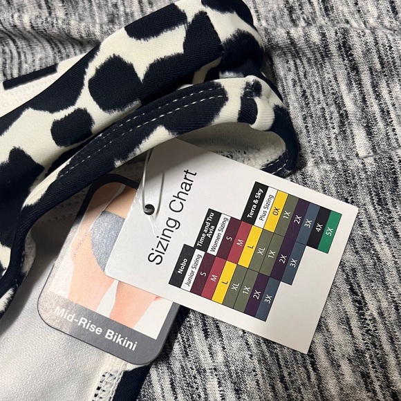 ❤️Time And Tru Swim Bottom - Picture 3 of 5